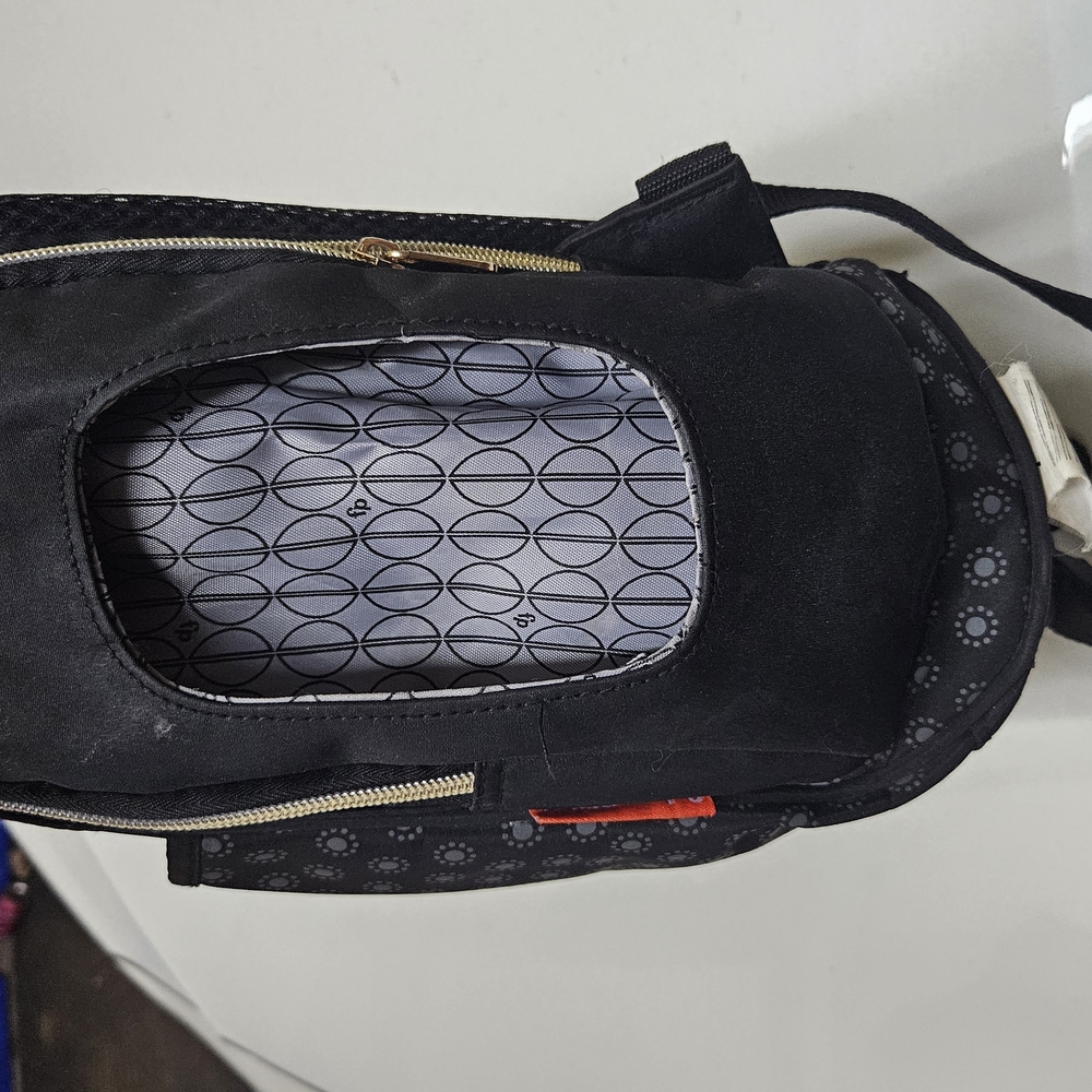 Fisher-Price Black Baby Bag with Elegant Gray Lining - Picture 3 of 4